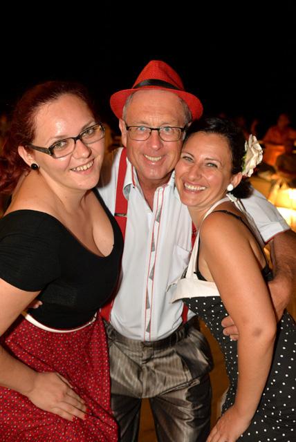 min 2015 08 09 senig rotonda 320
